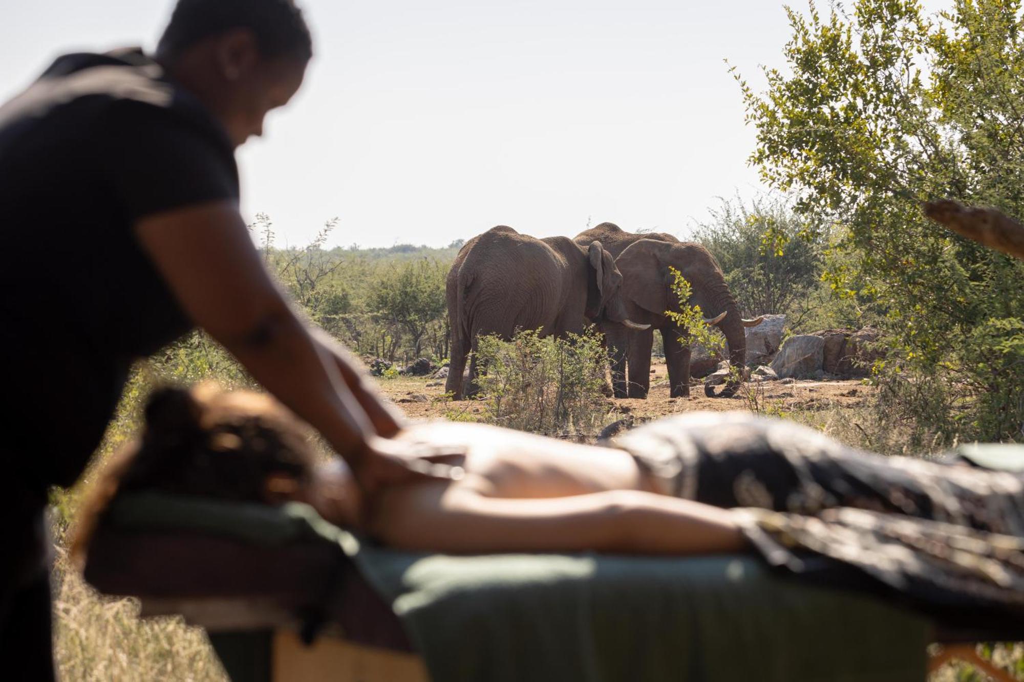 Rhulani Safari Lodge Madikwe Wildreservaat Buitenkant foto