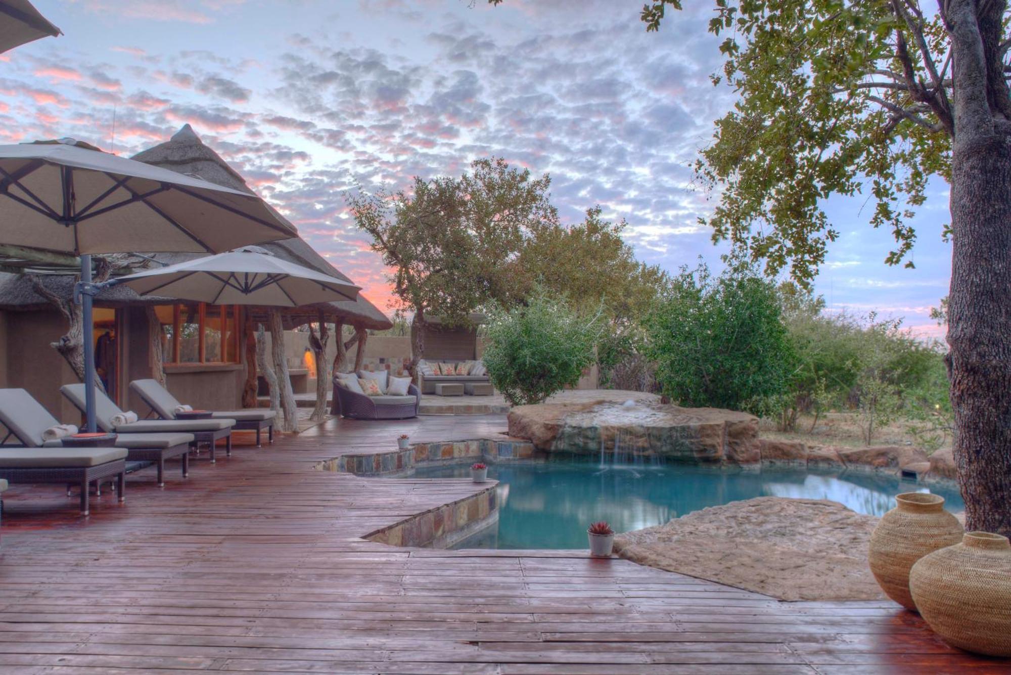 Rhulani Safari Lodge Madikwe Wildreservaat Buitenkant foto