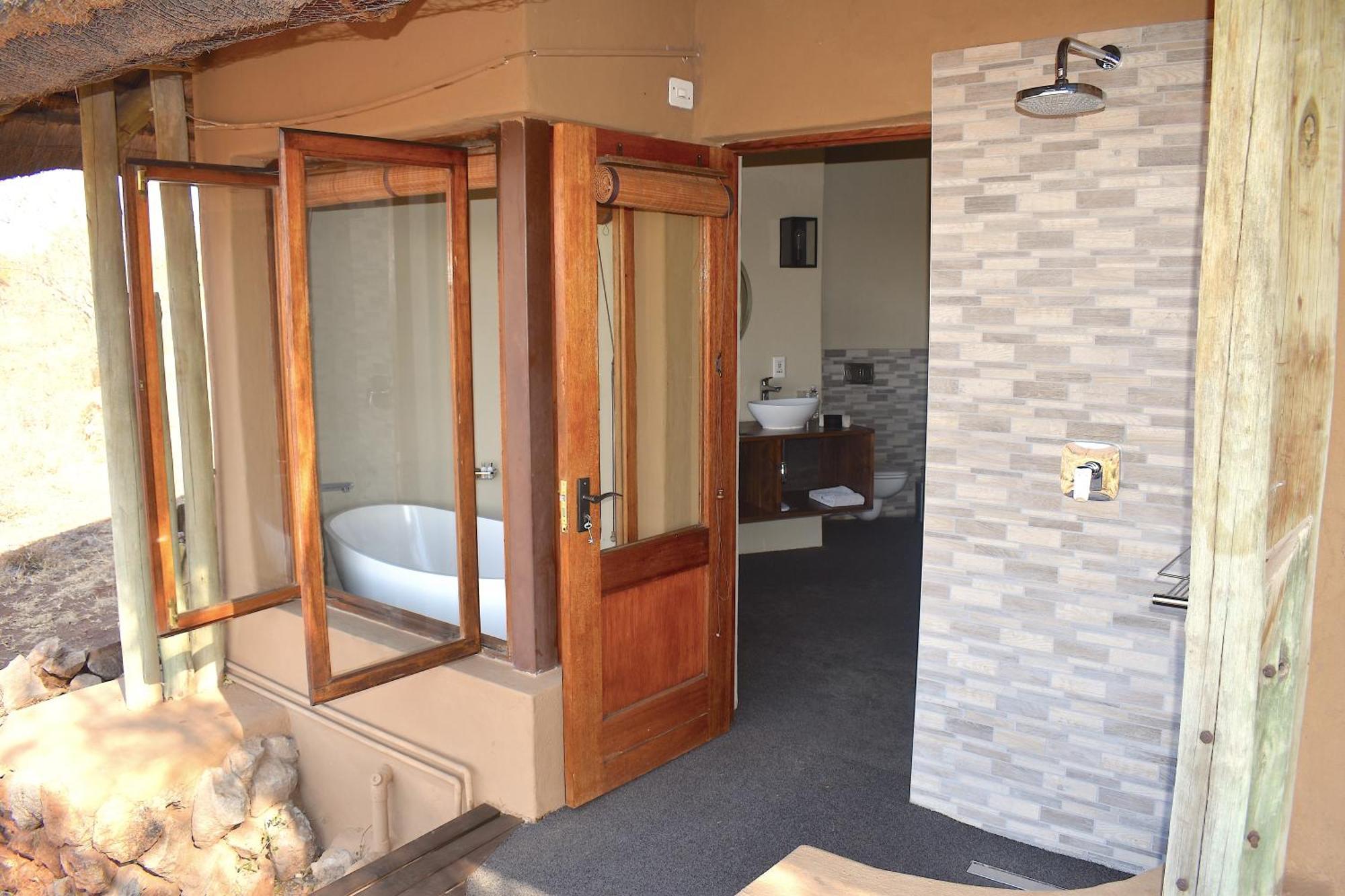 Rhulani Safari Lodge Madikwe Wildreservaat Buitenkant foto