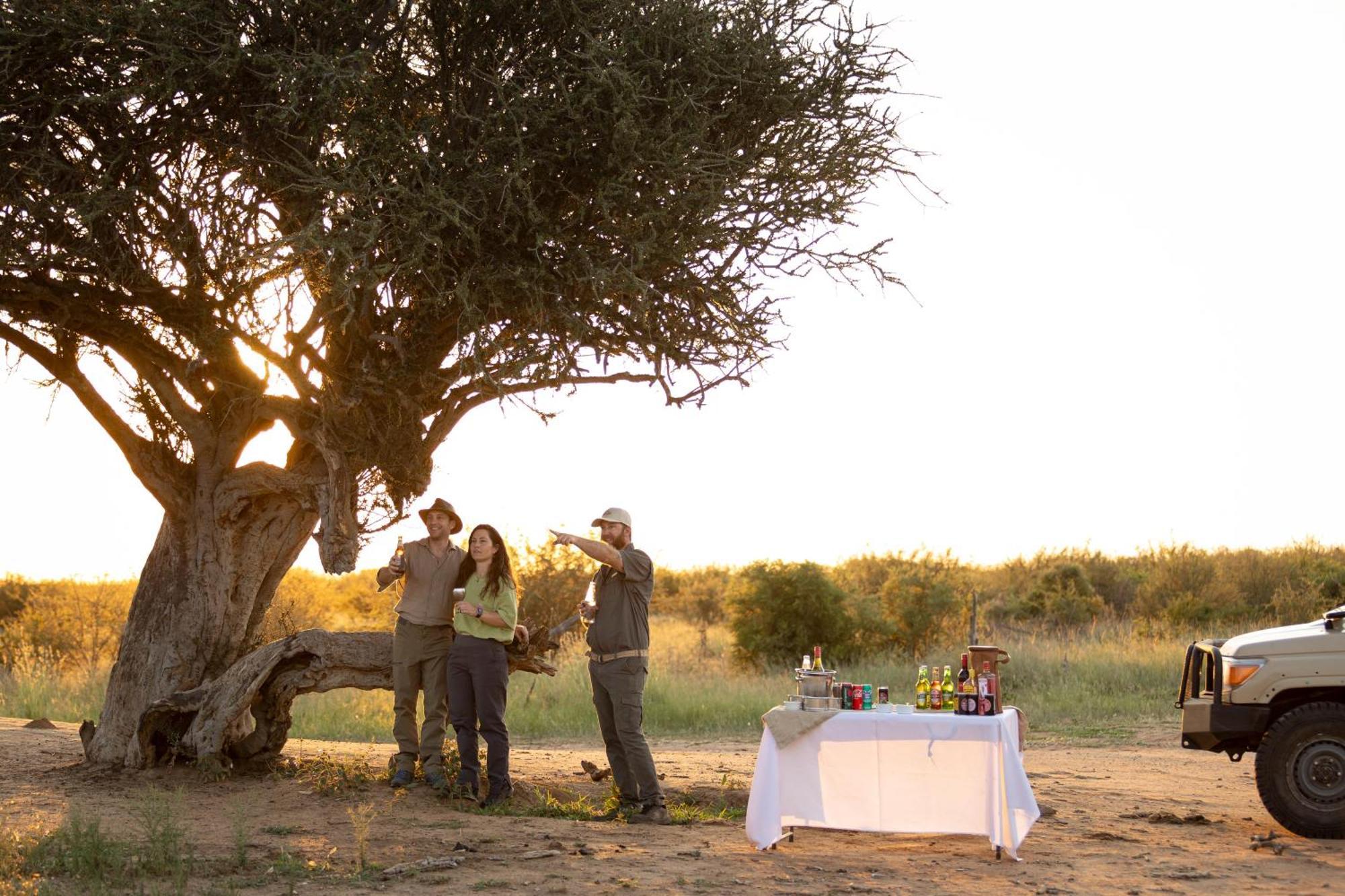Rhulani Safari Lodge Madikwe Wildreservaat Buitenkant foto